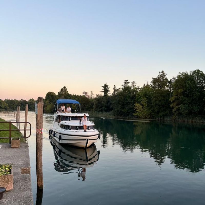 Mini Crociera House Boat